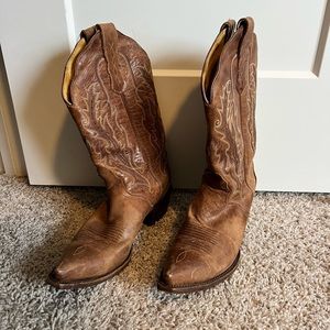 100% leather cowgirl boots